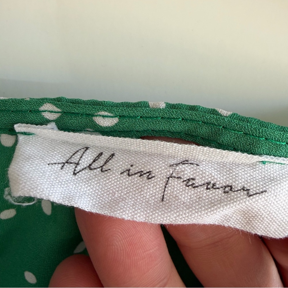 All in Favor Polka Dot Ruffle Wrap Top Size Medium M Green White Short Sleeve - Picture 2 of 12